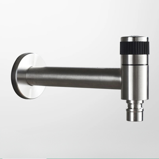 Robinet Jardin Extérieur en Chrome Élégant